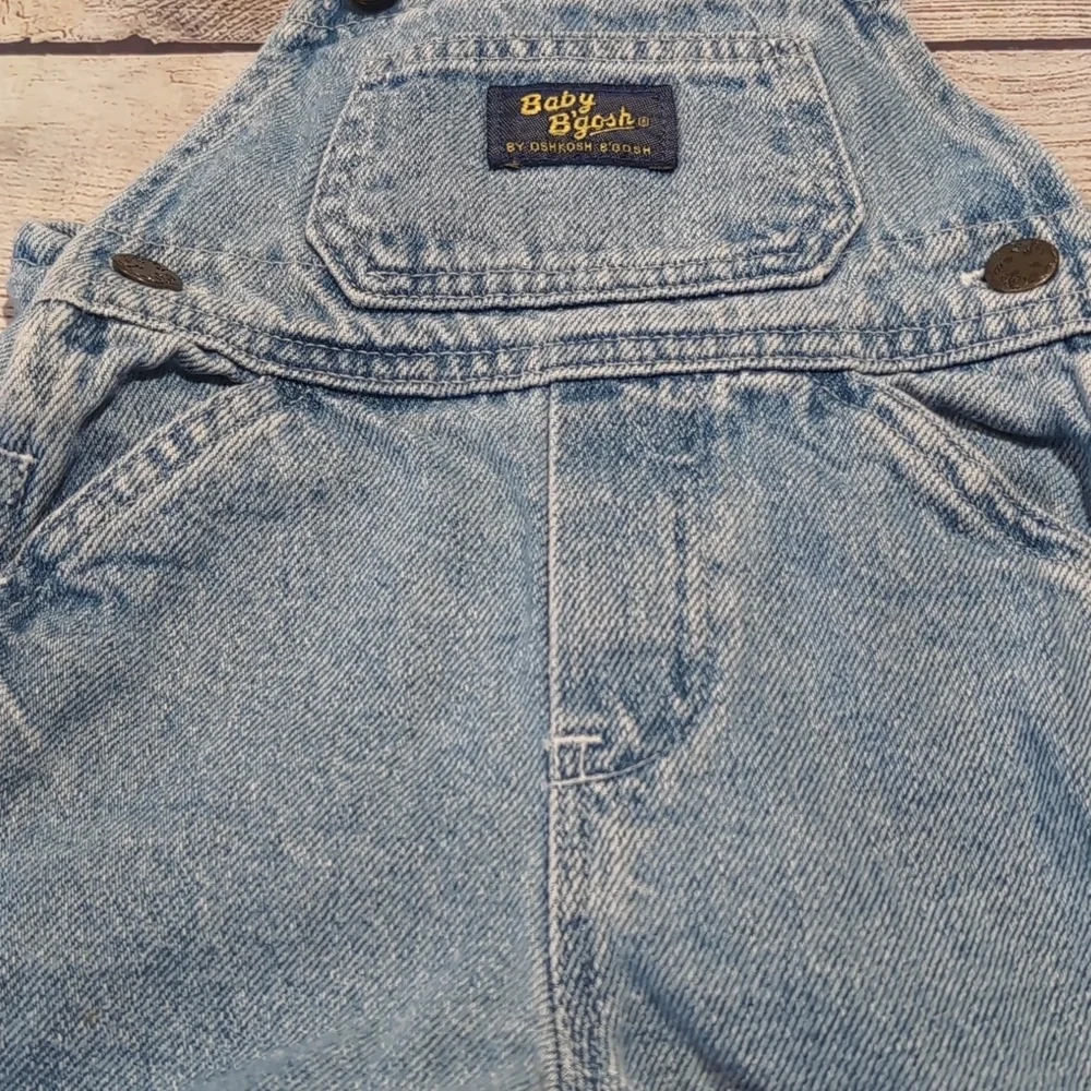 Oshkosh B'gosh Vestbak Vintage  Light Blue Denim Shortalls Size 12 Months